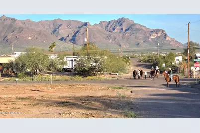 522 S Cortez Road, Apache Junction, AZ 85119 - Photo 33