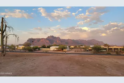 522 S Cortez Road, Apache Junction, AZ 85119 - Photo 29