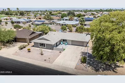 11040 W Oak Ridge Road, Sun City, AZ 85351 - Photo 1