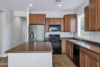 41187 W Parkhill Drive, Maricopa, AZ 85138 - Photo 5