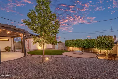 1745 E San Juan Avenue, Phoenix, AZ 85016 - Photo 7