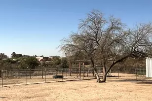 27230 S Coyote Trail, Congress, AZ 85332 - Photo 45