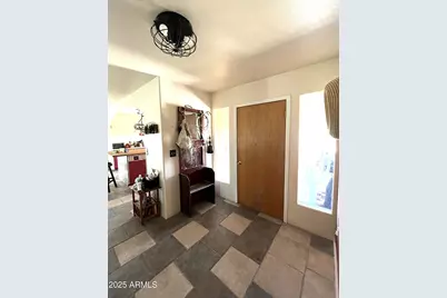 27230 S Coyote Trail, Congress, AZ 85332 - Photo 11