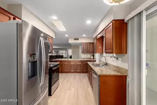 10202 N 105th Dr, Sun City, AZ 85351 - Photo 15