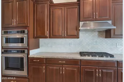 10718 E Lumiere Avenue, Mesa, AZ 85212 - Photo 13