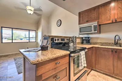 8055 E Thomas Road #E101, Scottsdale, AZ 85251 - Photo 9