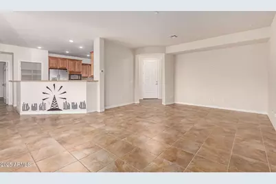 384 W Bismark Street, San Tan Valley, AZ 85143 - Photo 9