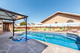 12759 N 86th Ln, Peoria, AZ 85381 - Photo 3