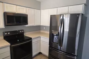 5977 W Britton Ave, Phoenix, AZ 85033 - Photo 9