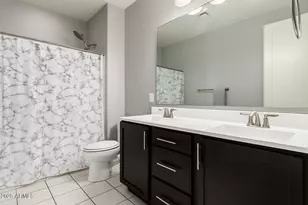 25318 N 19th Dr, Phoenix, AZ 85085 - Photo 17