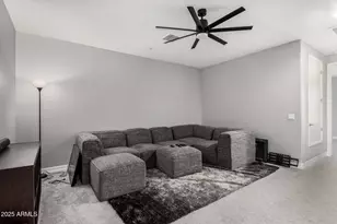 25318 N 19th Dr, Phoenix, AZ 85085 - Photo 9