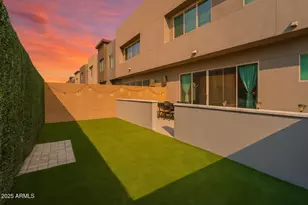 25318 N 19th Dr, Phoenix, AZ 85085 - Photo 23