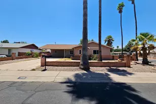2601 E Virginia Ave, Phoenix, AZ 85008 - Photo 1