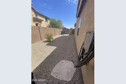 21918 N Bradford Drive, Maricopa, AZ 85138 - Photo 23