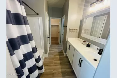 21918 N Bradford Drive, Maricopa, AZ 85138 - Photo 11