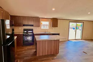 902 S Warner Dr, Apache Junction, AZ 85120 - Photo 9