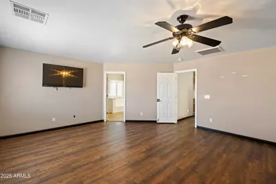 15756 W Redfield Road, Surprise, AZ 85379 - Photo 11