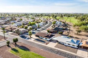 10076 W Peoria Ave, Sun City, AZ 85351 - Photo 39