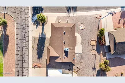 10076 W Peoria Avenue, Sun City, AZ 85351 - Photo 33