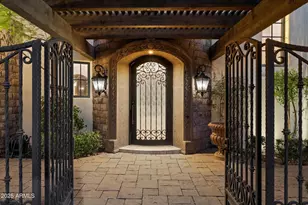 8329 N Ridgeview Dr, Paradise Valley, AZ 85253 - Photo 9