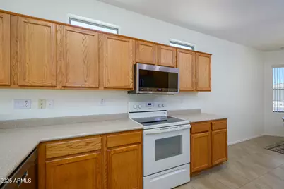 18651 N Salerno Court, Surprise, AZ 85387 - Photo 9