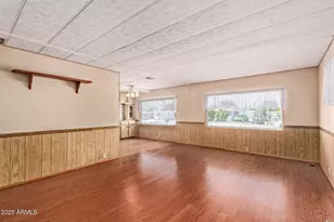 10737 W Sack Dr, Peoria, AZ 85373 - Photo 5