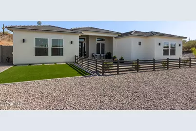 3555 W Hummingbird Lane, San Tan Valley, AZ 85144 - Photo 3