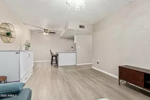 3416 N 44th St, Phoenix, AZ 85018 - Photo 7