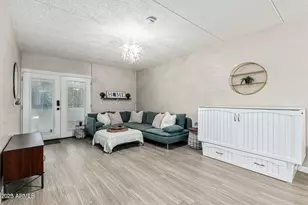 3416 N 44th St, Phoenix, AZ 85018 - Photo 1