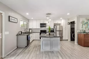 402 E Morrow Dr, Phoenix, AZ 85024 - Photo 3