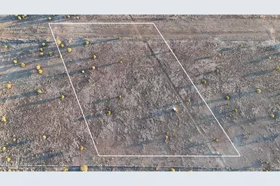 10111 W Old Highway 66 -- #7, Ash Fork, AZ 86320 - Photo 3