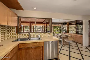 8424 N Golf Dr, Paradise Valley, AZ 85253 - Photo 41