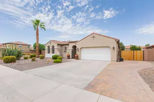632 E Raven, Gilbert, AZ 85297 - Photo 1