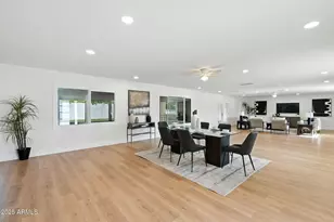 7637 N 7th Ave, Phoenix, AZ 85021 - Photo 17