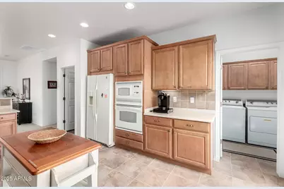 1189 W Cutleaf Circle, San Tan Valley, AZ 85143 - Photo 13