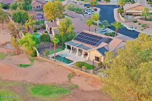 1038 S Palomino Creek Dr, Gilbert, AZ 85296 - Photo 45