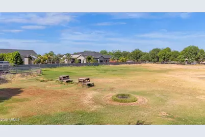 21Xxxx S 145th Street #-, Gilbert, AZ 85298 - Photo 9