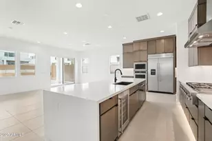7392 W Gambit Trl, Peoria, AZ 85383 - Photo 9