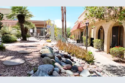 16336 E Palisades Boulevard #9, Fountain Hills, AZ 85268 - Photo 1