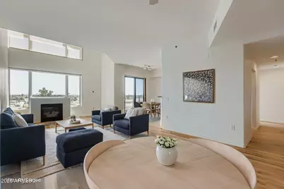 2302 N Central Avenue #602, Phoenix, AZ 85004 - Photo 1