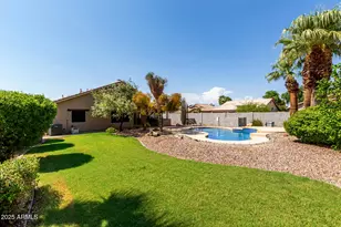 11891 N 84th Ln, Peoria, AZ 85345 - Photo 1