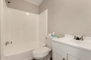 8427 W Glendale Ave, Glendale, AZ 85305 - Photo 25