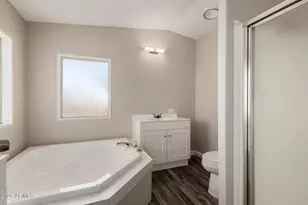 8427 W Glendale Ave, Glendale, AZ 85305 - Photo 19