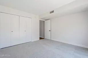 2223 E Catalina Dr, Phoenix, AZ 85016 - Photo 15