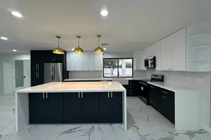 5601 E Presidio Rd, Scottsdale, AZ 85254 - Photo 9