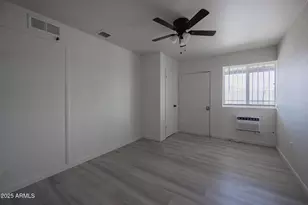 1915 N 26th Pl, Phoenix, AZ 85008 - Photo 3