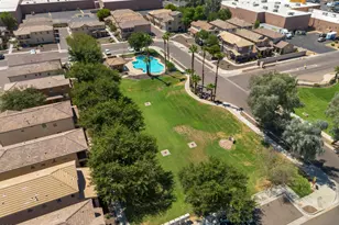 2366 N 73rd Ln, Phoenix, AZ 85035 - Photo 43