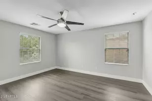 2366 N 73rd Ln, Phoenix, AZ 85035 - Photo 15