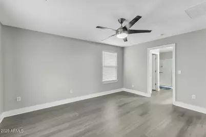 2366 N 73rd Lane, Phoenix, AZ 85035 - Photo 17