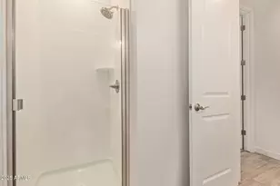 5442 W Manzanita Dr, Glendale, AZ 85302 - Photo 9